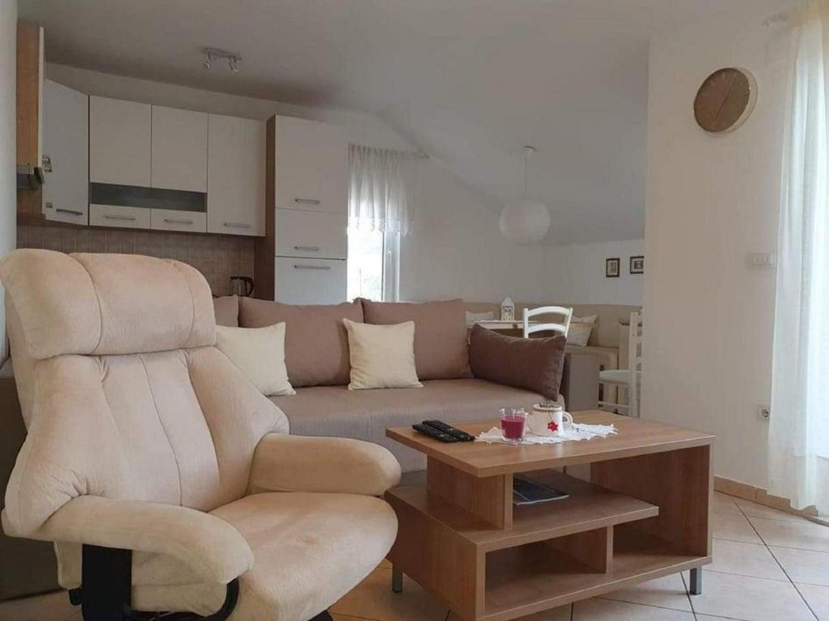 Apartment Majer Mokosica Bagian luar foto