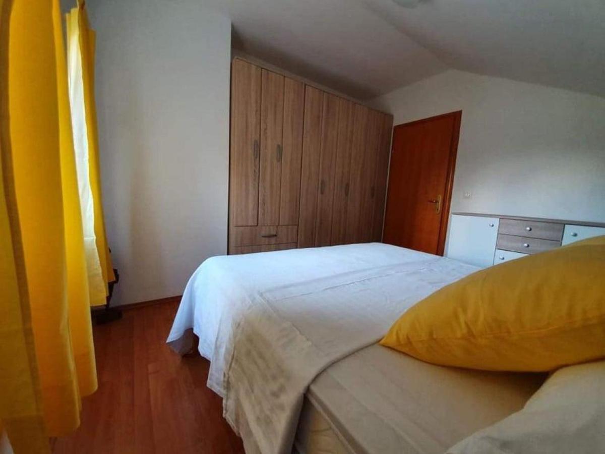 Apartment Majer Mokosica Bagian luar foto